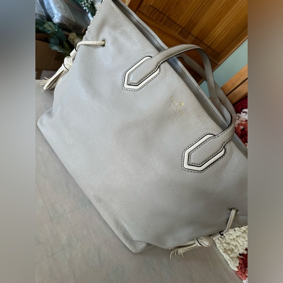kate spade large tote - Picture 3 of 15